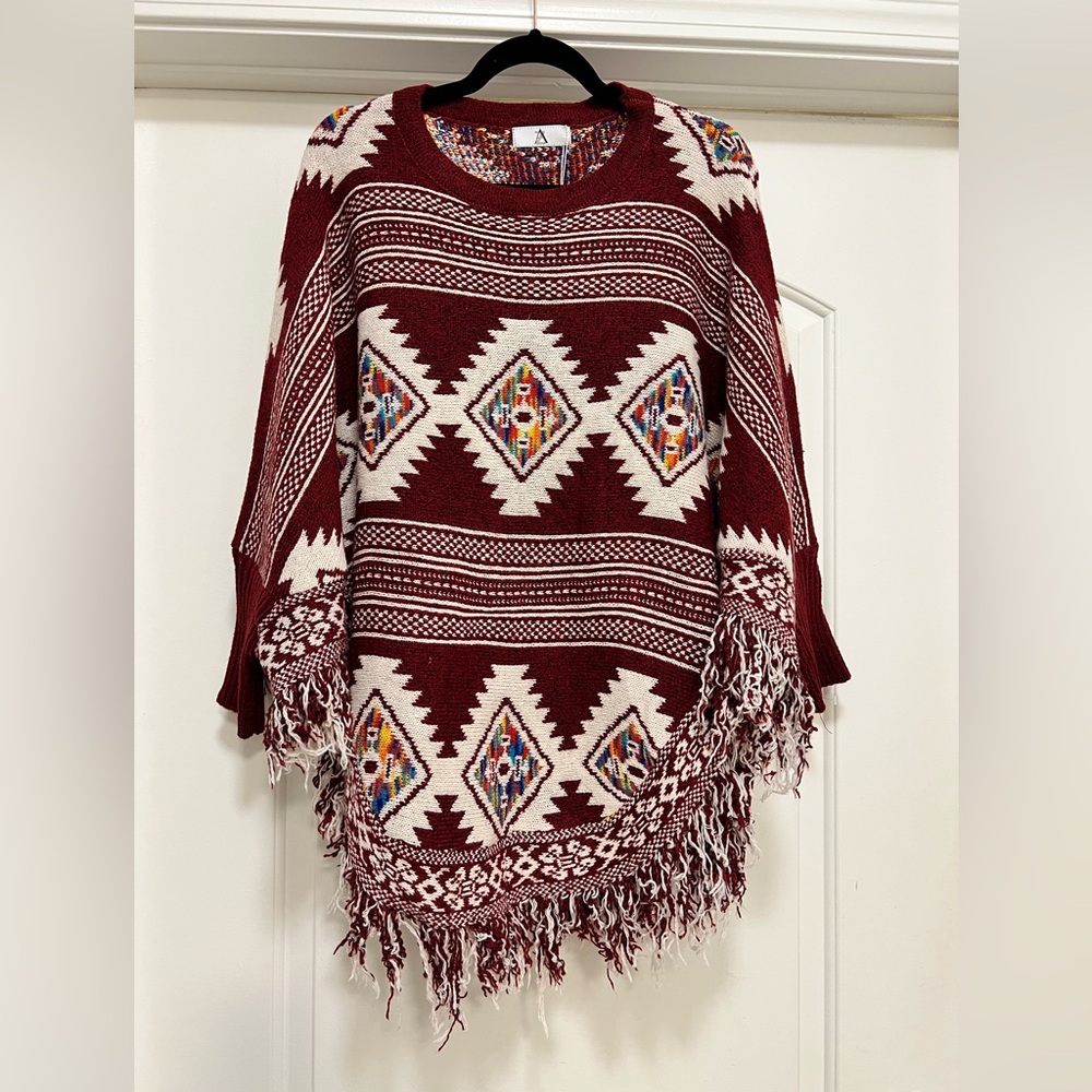NWT AZ Boutique Patterned Knit Poncho with Fringe